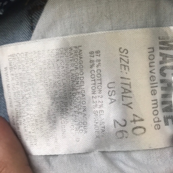 OFFER‼️Jeans w/ flower embroidery - Picture 6 of 8